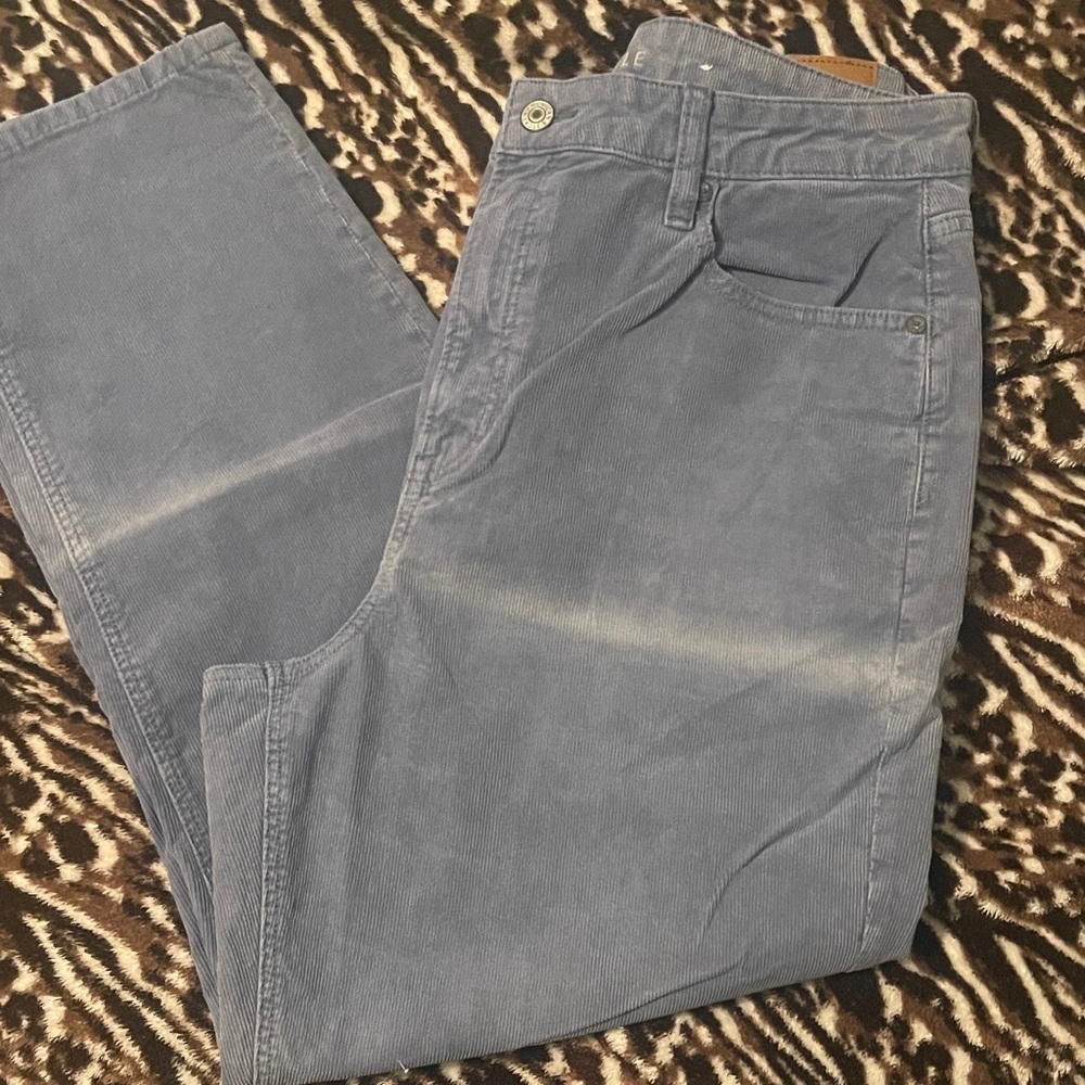 #6 - American Eagle Outfitters Men's Slate Corduroy Pants